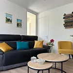 Le Repaire Du Chataignier, Maison A La Campagne, 8 Pers, 4 Ch, Sidobre * Ferrieres (Tarn)