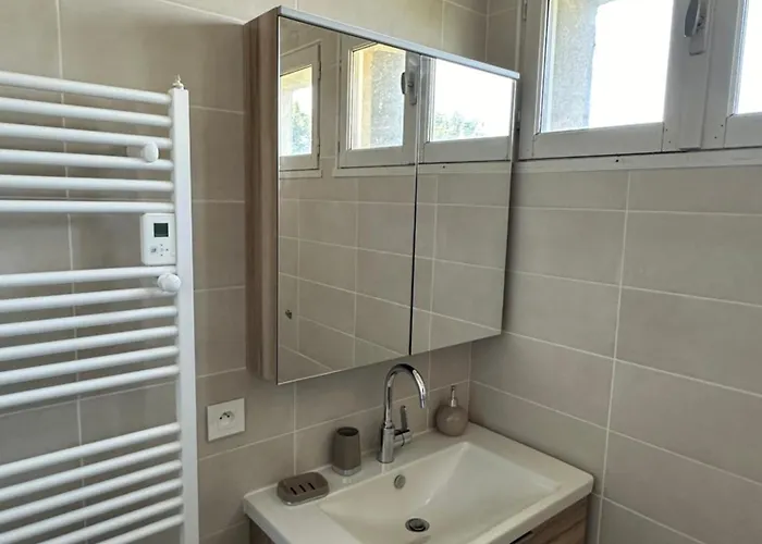 Le Repaire Du Chataignier, Maison A La Campagne, 8 Pers, 4 Ch, Sidobre فيلة Ferrieres (Tarn)