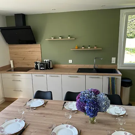 Villa Le Repaire Du Chataignier, Maison A La Campagne, 8 Pers, 4 Ch, Sidobre Ferrieres (Tarn)