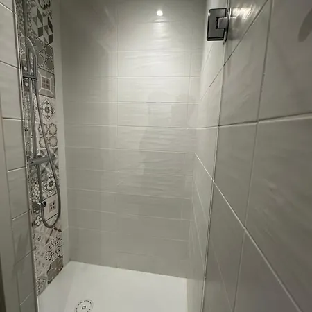 Le Repaire Du Chataignier, Maison A La Campagne, 8 Pers, 4 Ch, Sidobre Ferrieres (Tarn)