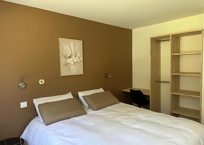 Le Repaire Du Chataignier, Maison A La Campagne, 8 Pers, 4 Ch, Sidobre *