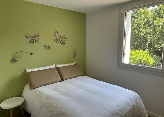 Vila Le Repaire Du Chataignier, Maison A La Campagne, 8 Pers, 4 Ch, Sidobre *